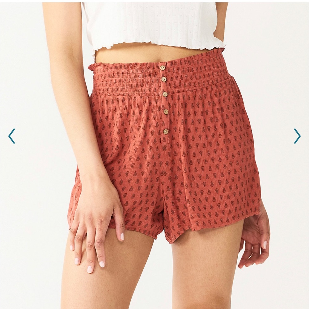 SO XS Super High Rise Button Front Shorts new with tags